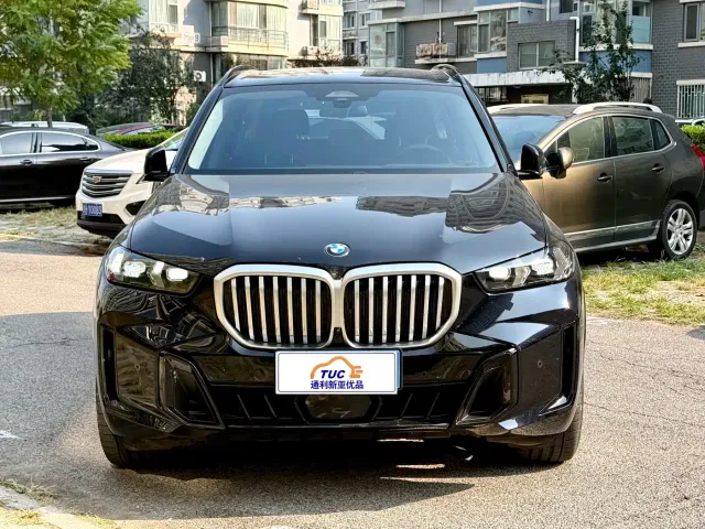 BMW X5 — Фото автомобиля 2