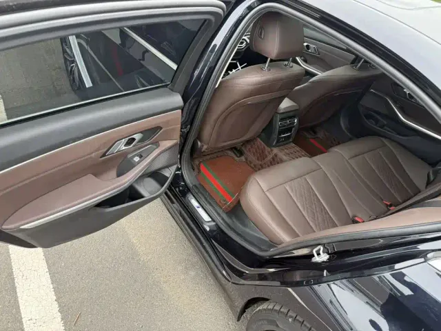 BMW 3 Series — Фото автомобиля 8