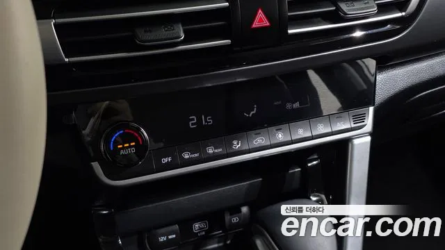Kia Seltos — Фото автомобиля 25