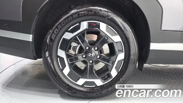Hyundai Santafe Santa Fe (MX5) Бензин 2.5T 2WD — Фото автомобиля 19