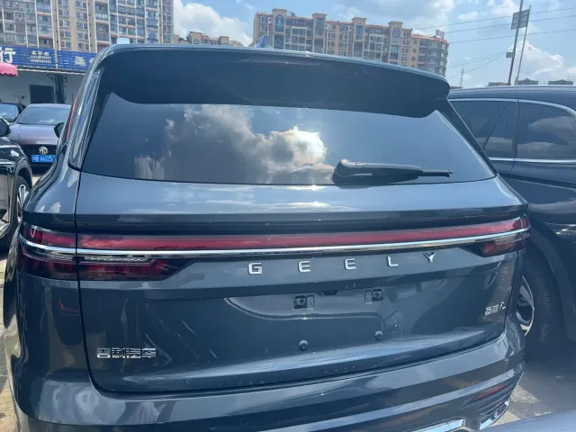 Geely Xingyue L — Фото автомобиля 16