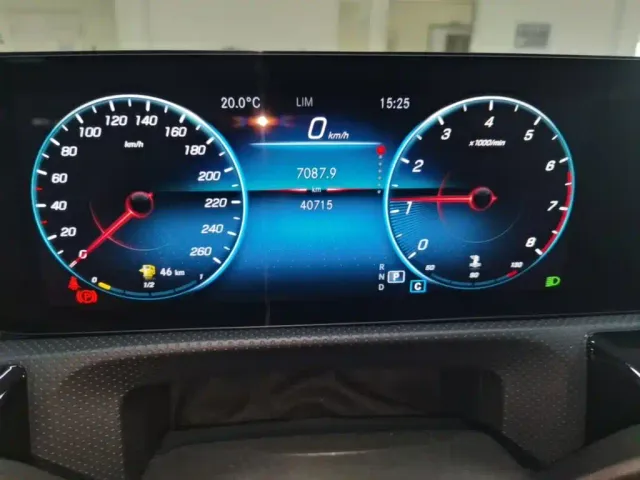 Mercedes-Benz A-Class — Фото автомобиля 11
