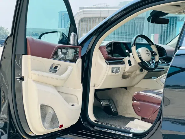 Mercedes-Benz GLS-Class — Фото автомобиля 4