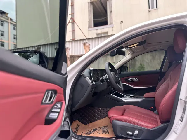 BMW 3 Series — Фото автомобиля 7