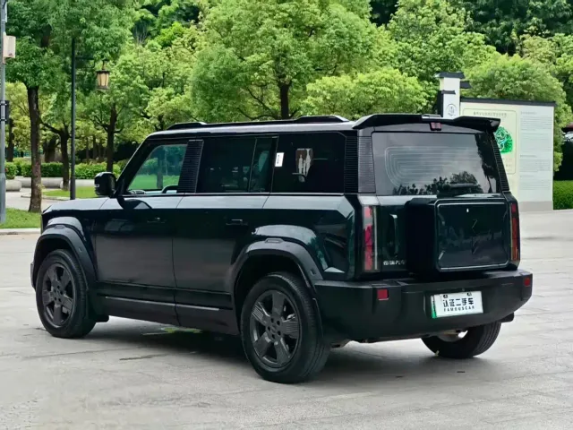 iCAR 03 — Фото автомобиля 13