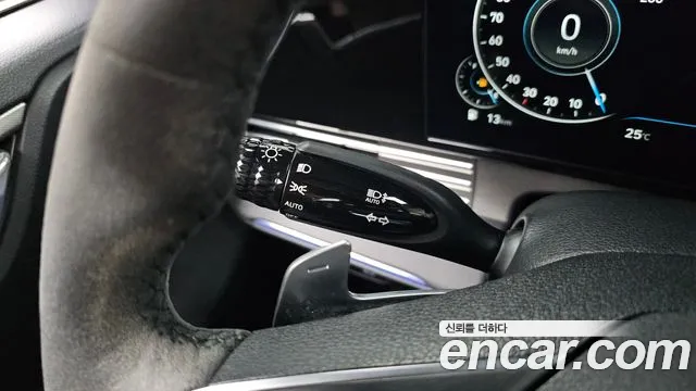 Hyundai Grandeur New — Фото автомобиля 29