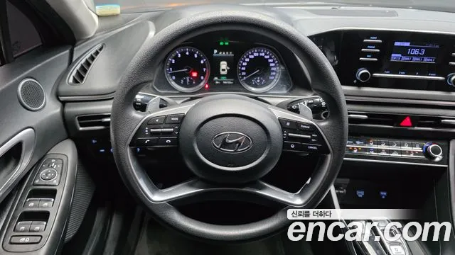 Hyundai Sonata Sonata (DN8) 2.0 LPG(Для проката) — Фото автомобиля 13