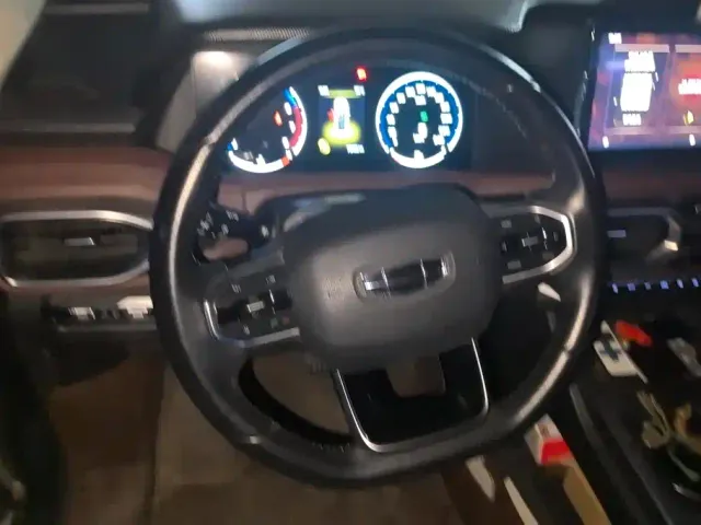Geely Haoyue — Фото автомобиля 15