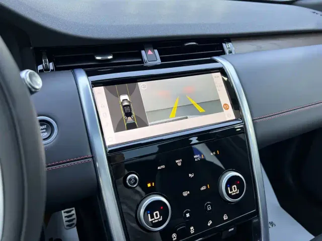 Land Rover Discovery Sport — Фото автомобиля 14