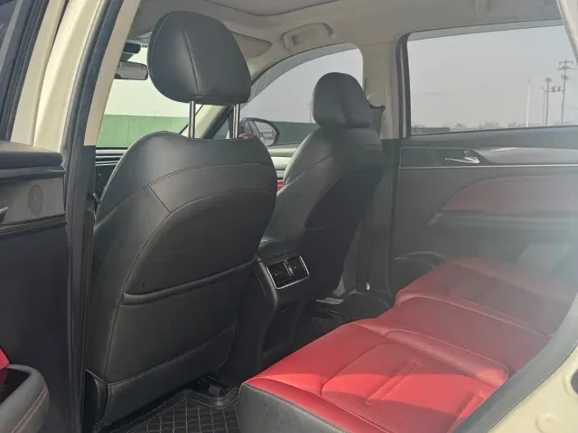 GAC Trumpchi GS4 PLUS — Фото автомобиля 5