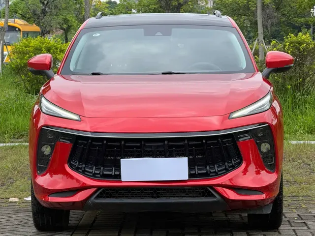 Forthing T5 Evo — Фото автомобиля 2