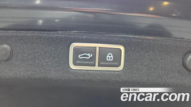 Hyundai Grandeur GN7 — Фото автомобиля 29