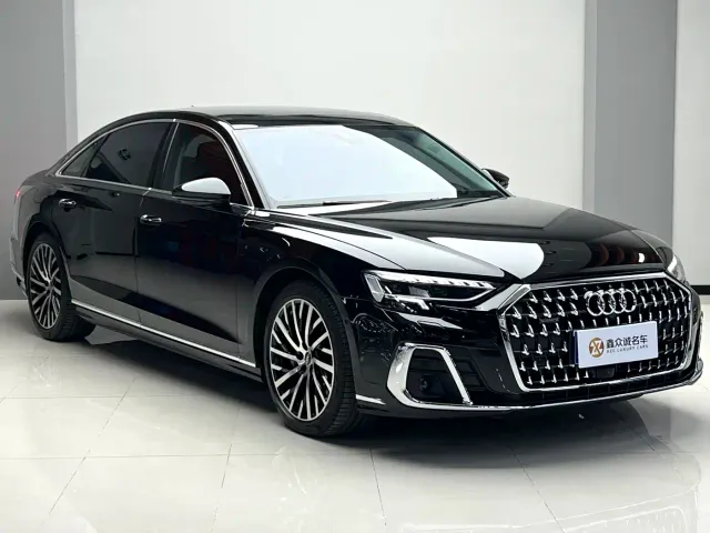 Audi A8 — Фото автомобиля 2
