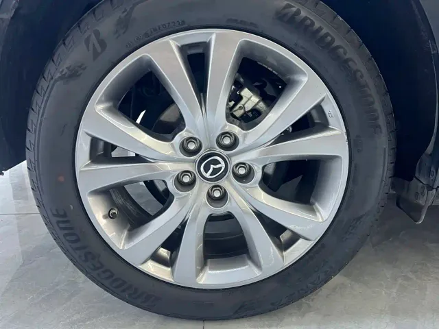 Mazda CX-30 — Фото автомобиля 16