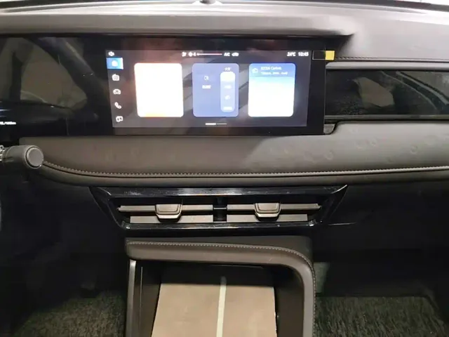 Roewe i5 — Фото автомобиля 12