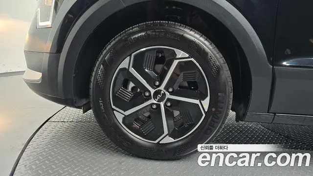 Kia Niro The All New Niro — Фото автомобиля 5