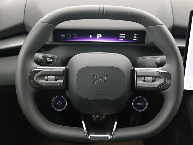 Xpeng P7 — Фото автомобиля 15