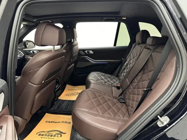 BMW X5 — Фото автомобиля 9
