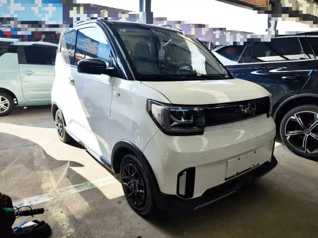 Wuling Hongguang Mini EV — Фото автомобиля 3