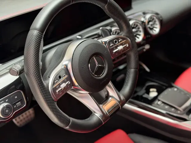 Mercedes-Benz A-Class AMG — Фото автомобиля 10