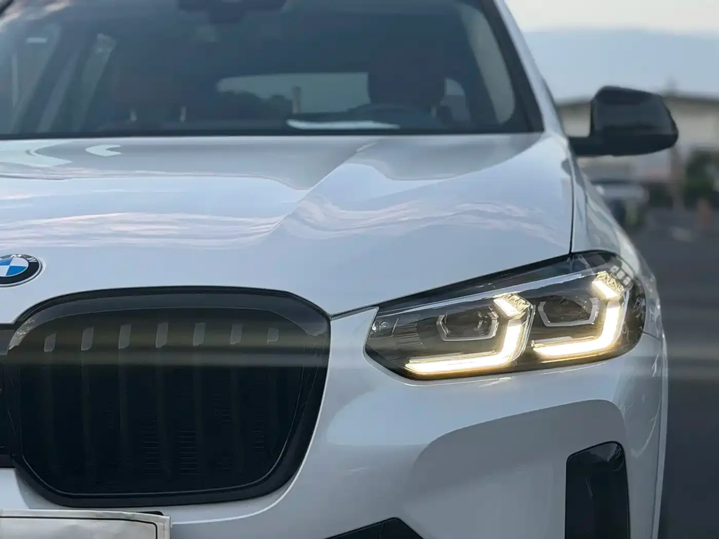 BMW BMW X3 2022 Model Second Facelift xDrive30i Leading M Night Package — Фото автомобиля 7