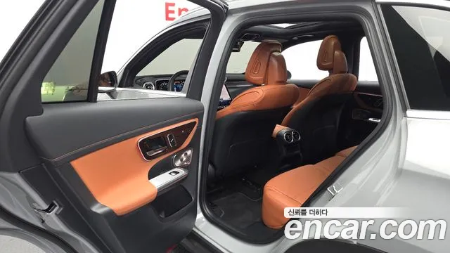Mercedes-Benz GLC-Class — Фото автомобиля 16
