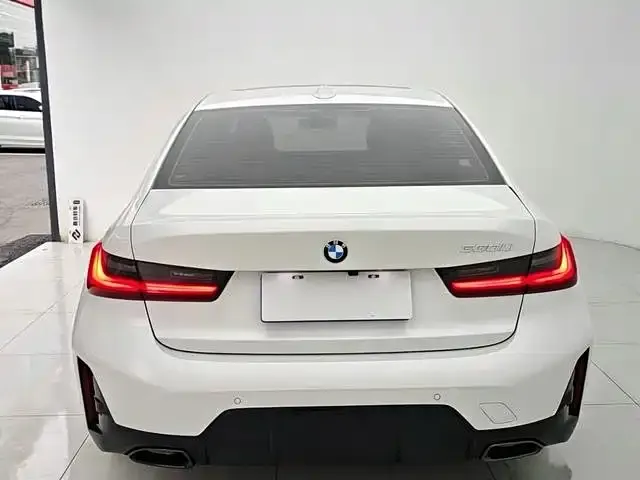 BMW 3 Series — Фото автомобиля 6
