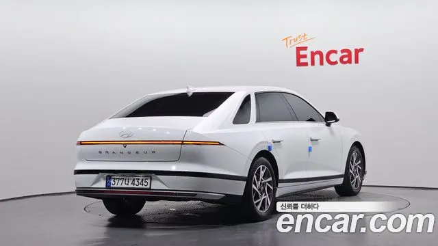 Hyundai Grandeur Grandeur (GN7) 2.5 Бензин 2WD — Фото автомобиля 2