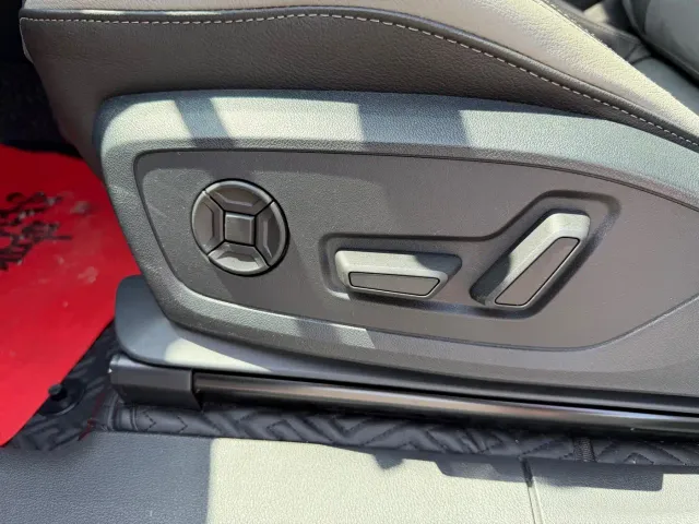 Audi Q3 — Фото автомобиля 12