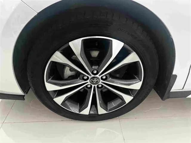 Toyota Granvia — Фото автомобиля 5