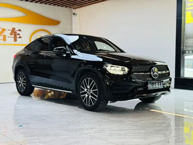Mercedes-Benz GLC Coupe — Фото автомобиля 3