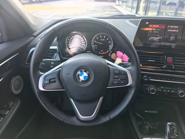 BMW 1 Series — Фото автомобиля 9