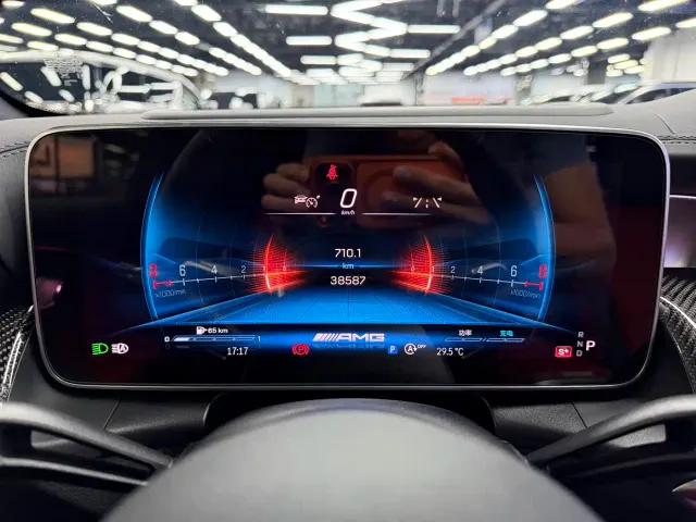 Mercedes-Benz GLC-Class AMG — Фото автомобиля 14