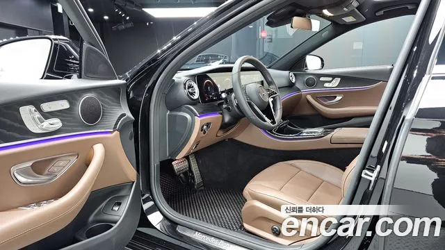 Mercedes-Benz E-Class W213 — Фото автомобиля 14