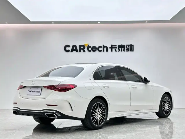 Mercedes-Benz C-Class — Фото автомобиля 5