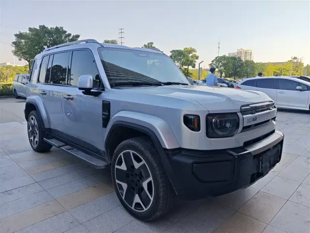 iCAR V27 — Фото автомобиля 2