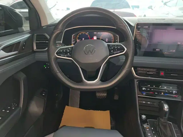 Volkswagen Tharu — Фото автомобиля 10