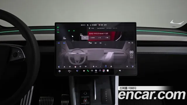Tesla Model Y — Фото автомобиля 20