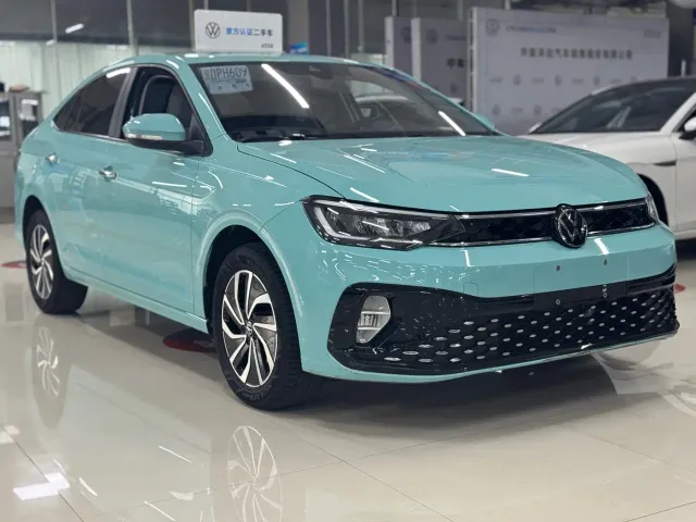 Volkswagen Lavida — Фото автомобиля 3