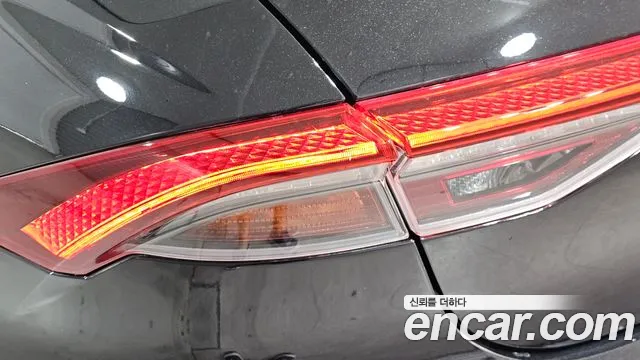 Hyundai Grandeur Grandeur (New) Hybrid — Фото автомобиля 8