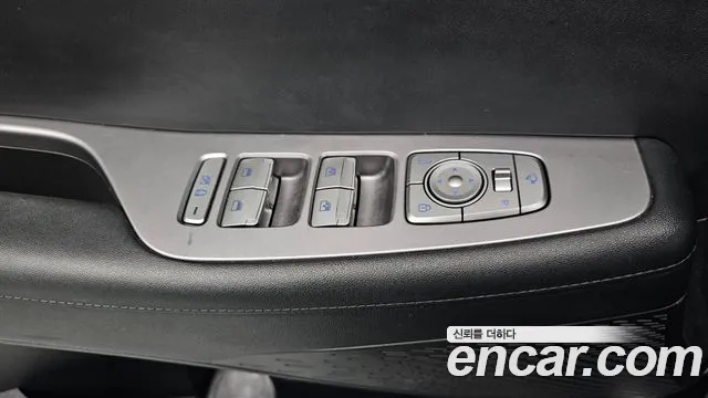 Hyundai Palisade Palisade Дизель 2.2 2WD — Фото автомобиля 18