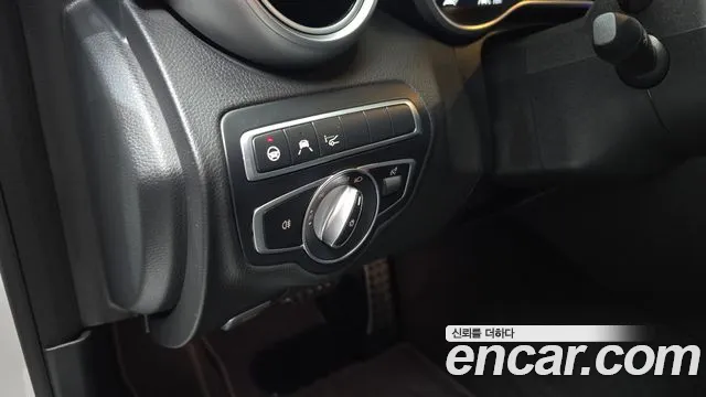 Mercedes-Benz C-Class — Фото автомобиля 18