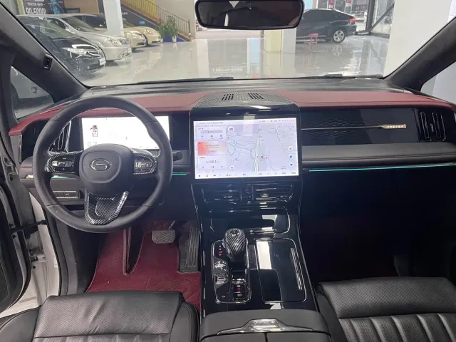 GAC Trumpchi M8 — Фото автомобиля 15