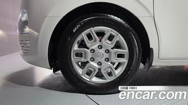 Hyundai Staria Staria — Фото автомобиля 5