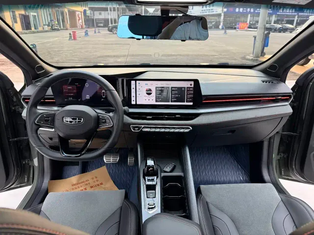 Geely Binrui — Фото автомобиля 6