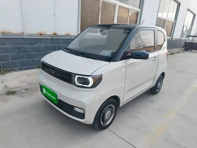 Фотография автомобиля — Wuling Hongguang Mini EV