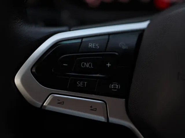 Volkswagen Sagitar — Фото автомобиля 13