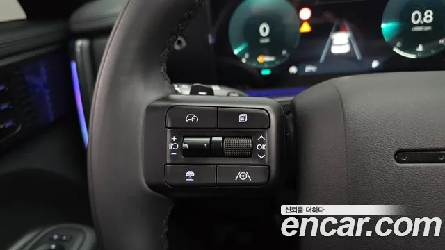 Hyundai Santa Fe MX5 — Фото автомобиля 15