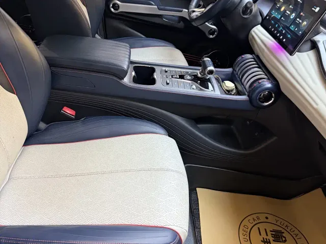 BYD Yuan PLUS — Фото автомобиля 11