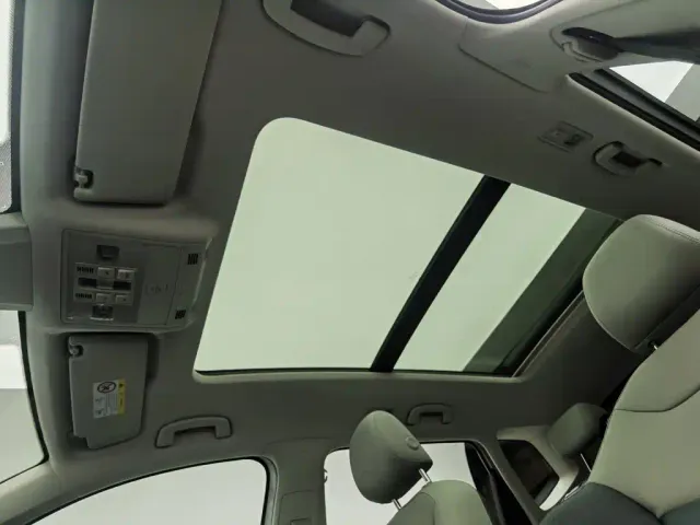 Volkswagen Tharu — Фото автомобиля 14